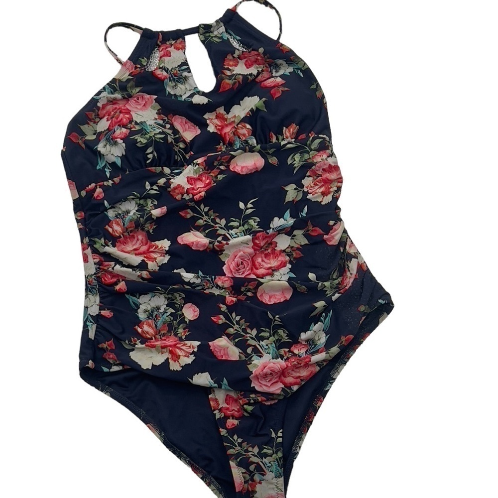 Cupshe Women's Navy Swimsuit-one-piece